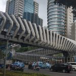 Lorong untuk Pejalan Kaki Beratap dengan Pagar Kanan Kiri TTS